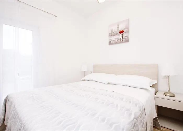 Apartmant Milan * טרוגיר